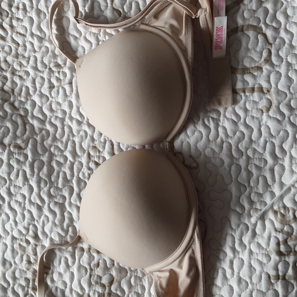 Victoria Secret Pink push-up bra